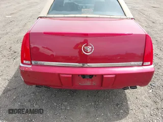 2006 Cadillac DTS w/1SE with VIN 1G6KD57996U113240, listed as a IAAI auction lot 42120004 with 120,806 mi miles. Bid and sale history available at carsss.com. Image 6.