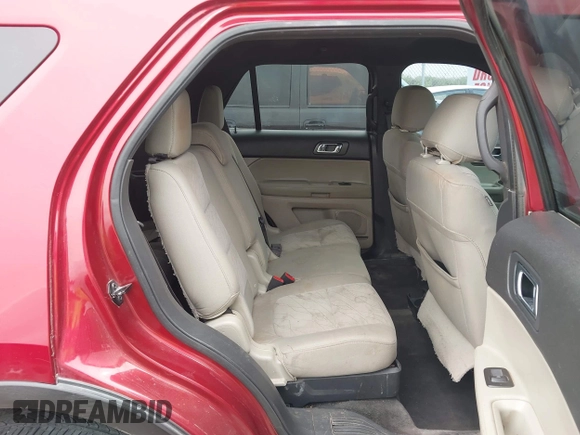 2015 Ford Explorer z VIN 1FM5K7B88FGB02038, wystawiony jako IAAI lot #42228210 z przebiegiem 184 375 mil mil oraz . Historia ofert i sprzedaży dostępna na DreamBid. Obrazek 8.