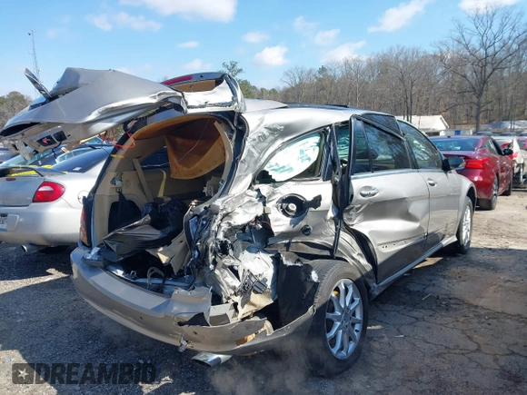 2006 Mercedes-Benz R 5.0L with VIN 4JGCB75E86A014165, listed as a IAAI auction lot 41620616 with 158,014 mi miles and . Bid and sale history available at DreamBid. Image 6.
