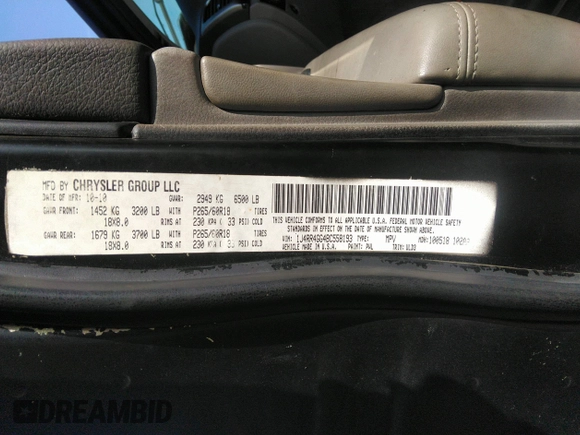 2011 Jeep Grand Cherokee Laredo with VIN 1J4RR4GG4BC558193, listed as a IAAI auction lot 40055870 with 110,939 mi miles and . Bid and sale history available at DreamBid. Image 9.