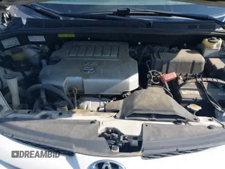 2008 Toyota Sienna XLE with VIN 5TDZK22C58S214124, listed as a IAAI auction lot 41984199 with 272,693 mi miles. Bid and sale history available at carsss.com. Image 10.