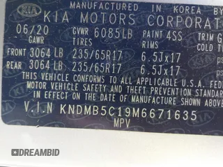 2021 Kia Sedona EX with VIN KNDMB5C19M6671635, listed as a IAAI auction lot 41146597 with 43,070 mi miles. Bid and sale history available at carsss.com. Image 9.