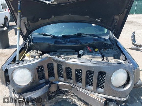 2014 Jeep Patriot Latitude with VIN 1C4NJRFB4ED799037, listed as a IAAI auction lot 42458807 with 105,936 mi miles and . Bid and sale history available at DreamBid. Image 10.