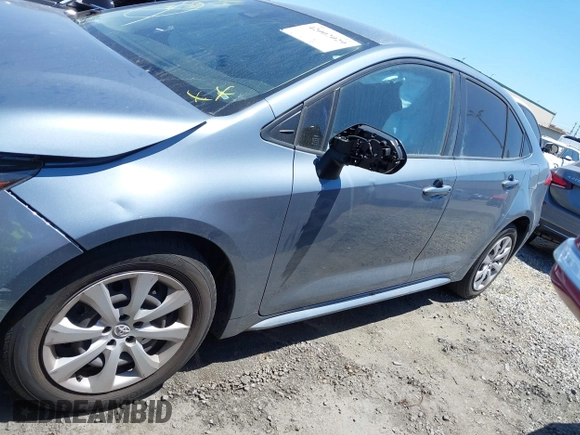 2022 Toyota Corolla LE with VIN JTDEPMAEXN3031636, listed as a IAAI auction lot 42002029 with 38,708 mi miles and . Bid and sale history available at DreamBid. Image 14.