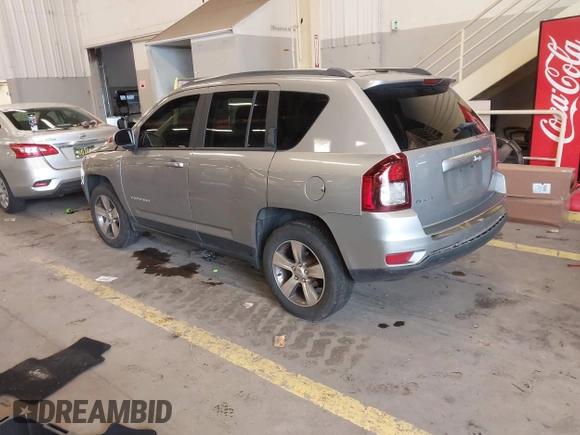 2017 Jeep Compass High Altitude with VIN 1C4NJDEB7HD108382, listed as a IAAI auction lot 41812768 with 91,216 mi miles and . Bid and sale history available at DreamBid. Image 3.