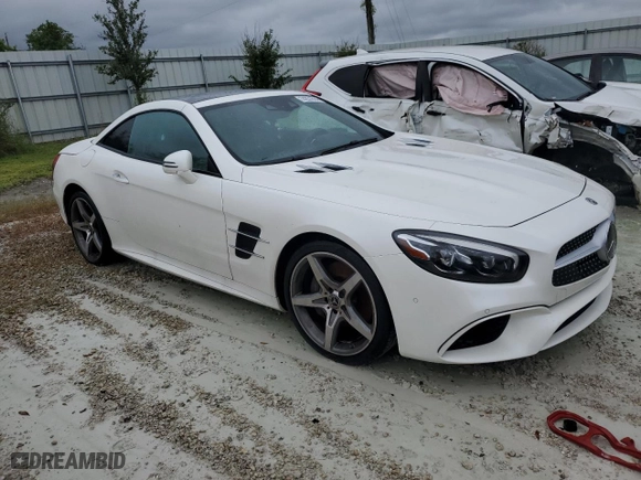 2019 Mercedes-Benz SL-Class SL 550 with VIN WDDJK7DA9KF055577, listed as a Copart auction lot 74231814 with 0 mi miles and Non Repairable. Bid and sale history available at carsss.com. Image 4.