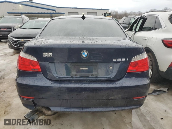 2010 BMW 5 Series 528i xDrive with VIN WBANV1C55AC157900, listed as a Copart auction lot 47565875 with Not Provided miles and Non Repairable. Bid and sale history available at carsss.com. Image 6.
