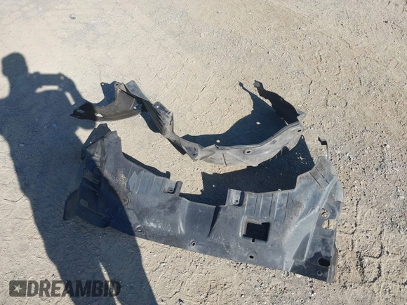 2001 Honda Accord EX с VIN 1HGCG16501A011904, выставлен на аукционе IAAI как лот 42326975 с пробегом 128 808 миль миль и . История ставок и продаж доступна на DreamBid. Изображение 12.