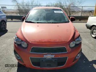 2012 Chevrolet Sonic LT z VIN 1G1JD5SH4C4144200, wystawiony jako Copart lot #48829645 z przebiegiem 66 131 mil mil oraz Szkoda całkowita • Salvage title. Historia ofert i sprzedaży dostępna na DreamBid. Obrazek 5.