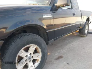 2006 Ford Ranger XLT with VIN 1FTZR45E16PA84497, listed as a IAAI auction lot 41785721 with 231,262 mi miles. Bid and sale history available at carsss.com. Image 6.