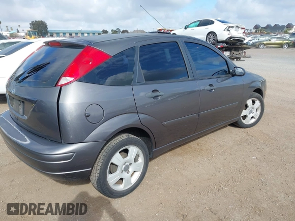 2007 Ford Focus S with VIN 1FAFP37N17W174231, listed as a IAAI auction lot 41901594 with 91,677 mi miles and . Bid and sale history available at carsss.com. Image 4.