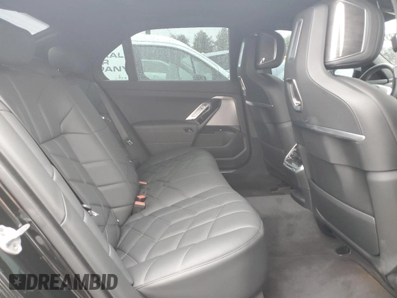 2024 BMW 7 Series 740i z VIN WBA23EH09RCP56372, wystawiony jako Copart lot #73053314 z przebiegiem 18 365 mil mil oraz Szkoda całkowita • Salvage title. Historia ofert i sprzedaży dostępna na DreamBid. Obrazek 10.