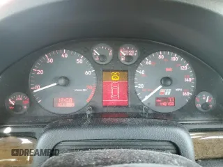 2000 Audi S4 z VIN WAUDD68D6YA126804, wystawiony jako Copart lot #61161455 z przebiegiem 148 158 mil mil oraz Czysty tytuł • Clean title. Historia ofert i sprzedaży dostępna na DreamBid. Obrazek 9.