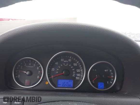 2010 Hyundai Veracruz Limited with VIN KM8NUDCC0AU135170, listed as a IAAI auction lot 41812802 with 102,438 mi miles and . Bid and sale history available at DreamBid. Image 7.