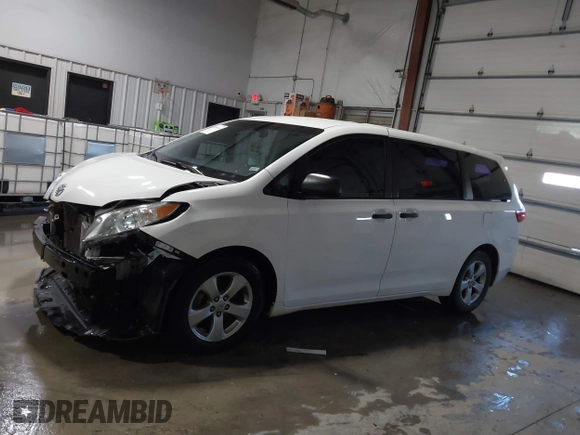 2015 Toyota Sienna L с VIN 5TDZK3DC3FS617518, выставлен на аукционе IAAI как лот 41566048 с пробегом 188 494 миль миль и . История ставок и продаж доступна на DreamBid. Изображение 15.