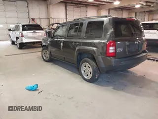2016 Jeep Patriot Sport with VIN 1C4NJRBB0GD691510, listed as a IAAI auction lot 41729015 with 177,527 mi miles and . Bid and sale history available at carsss.com. Image 3.