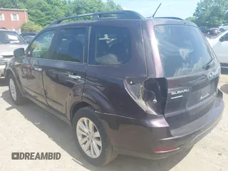 2013 Subaru Forester X Premium with VIN JF2SHADCXDH427822, listed as a IAAI auction lot 42409052 with 125,402 mi miles and . Bid and sale history available at DreamBid. Image 3.
