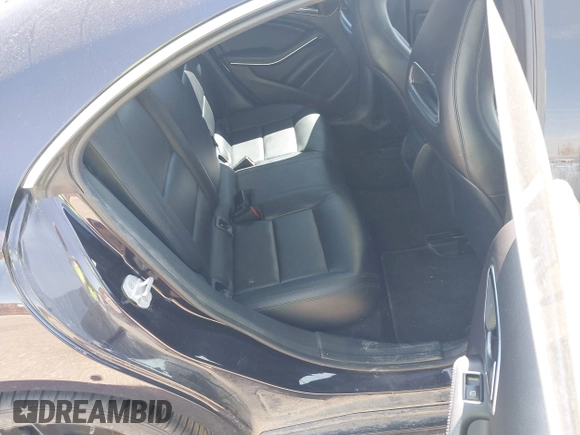 2014 Mercedes-Benz CLA 250 with VIN WDDSJ4GB6EN127744, listed as a IAAI auction lot 42006871 with 189,543 mi miles and . Bid and sale history available at DreamBid. Image 8.