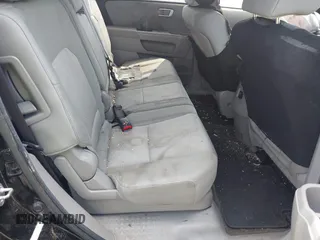 2013 Honda Pilot LX with VIN 5FNYF4H24DB051250, listed as a IAAI auction lot 42433050 with 142,310 mi miles and . Bid and sale history available at DreamBid. Image 8.