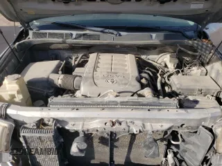 2008 Toyota Tundra 4WD Truck with VIN 5TFBV54118X081717, listed as a Copart auction lot 73941554 with 286,544 mi miles and Clean Title. Bid and sale history available at carsss.com. Image 11.
