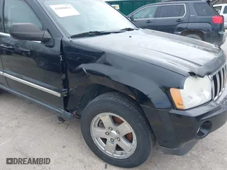 2007 Jeep Grand Cherokee Limited with VIN 1J8HR58277C634743, listed as a IAAI auction lot 41886012 with 197,209 mi miles. Bid and sale history available at carsss.com. Image 6.