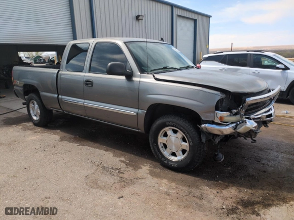 2006 GMC Sierra 1500 SLE1 with VIN 1GTEK19B96Z218114, listed as a Copart auction lot 50957945 with 195,854 mi miles and Salvage Title. Bid and sale history available at carsss.com. Image 4.