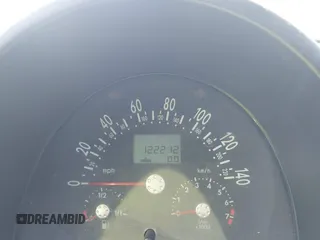 2005 Volkswagen Beetle GLS с VIN 3VWCM31Y15M316192, выставлен на аукционе IAAI как лот 42092912 с пробегом 122 212 миль миль и . История ставок и продаж доступна на DreamBid. Изображение 7.