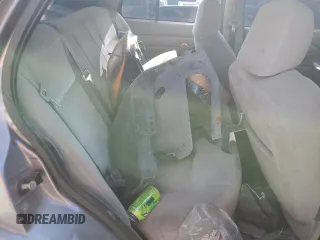 2006 Ford Crown Victoria z VIN 2FAFP73V86X122451, wystawiony jako Copart lot #50893875 z przebiegiem 338 845 mil mil oraz Szkoda całkowita • Salvage title. Historia ofert i sprzedaży dostępna na DreamBid. Obrazek 10.