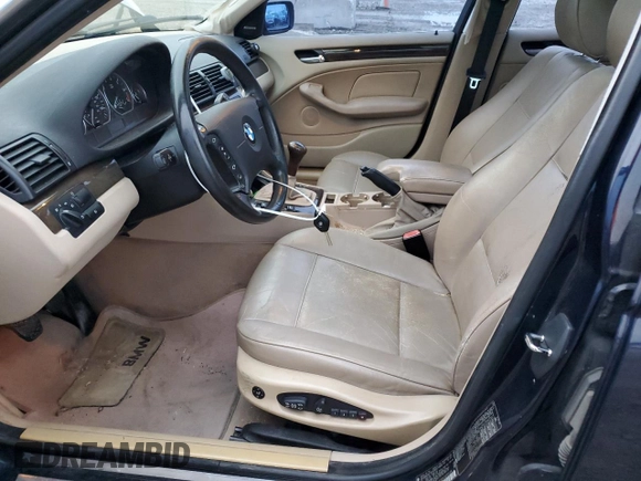 2003 BMW 3 Series 330xi with VIN WBAEW53473PG09534, listed as a Copart auction lot 86310584 with 203,453 mi miles and Clean Title. Bid and sale history available at carsss.com. Image 7.