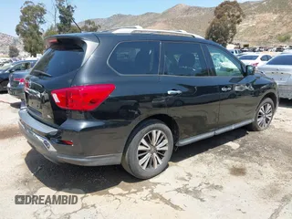 2018 Nissan Pathfinder SL z VIN 5N1DR2MN9JC620172, wystawiony jako IAAI lot #42095426 z przebiegiem 127 609 mil mil oraz . Historia ofert i sprzedaży dostępna na DreamBid. Obrazek 4.