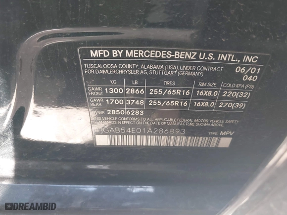 2001 Mercedes-Benz M-Class with VIN 4JGAB54E01A286893, listed as a IAAI auction lot 41799772 with 124,911 mi miles. Bid and sale history available at carsss.com. Image 9.
