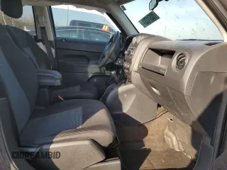 2015 Jeep Patriot North with VIN 1C4NJRAB0FD238617, listed as a Copart auction lot 78371224 with Not Provided miles and Clean Title. Bid and sale history available at carsss.com. Image 7.