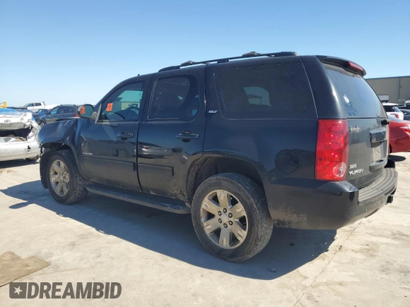 2012 GMC Yukon SLT with VIN 1GKS1CE01CR295159, listed as a Copart auction lot 73062954 with 0 mi miles and Salvage Title. Bid and sale history available at carsss.com. Image 2.