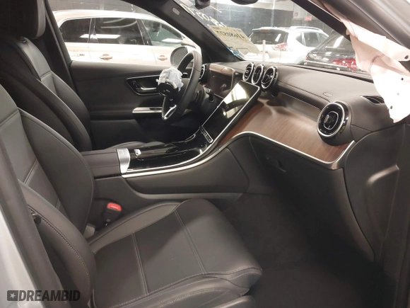 2025 Mercedes-Benz GLC with VIN W1NKM4HB5SF257609, listed as a IAAI auction lot 41680577 with 1,152 mi miles. Bid and sale history available at carsss.com. Image 5.