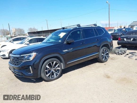 2024 Volkswagen Atlas SEL Premium R-Line с VIN 1V2FR2CA6RC522304, выставлен на аукционе IAAI как лот 41738078 с пробегом 24 626 миль миль и . История ставок и продаж доступна на DreamBid. Изображение 2.
