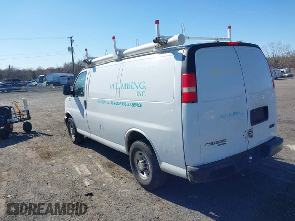 2012 Chevrolet Express Cargo with VIN 1GCWGFBA4C1201669, listed as a IAAI auction lot 41831558 with 267,255 mi miles and . Bid and sale history available at DreamBid. Image 3.