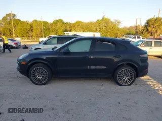 2020 Porsche Cayenne S z VIN WP1BB2AY2LDA58111, wystawiony jako IAAI lot #41764496 z przebiegiem Nie podano mil oraz . Historia ofert i sprzedaży dostępna na DreamBid. Obrazek 14.