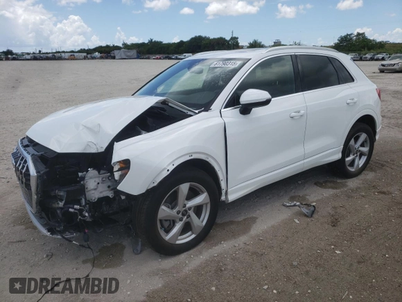 2021 Audi Q3 Premium with VIN WA1AUCF34M1155432, listed as a Copart auction lot 61790315 with 27,746 mi miles and Non repairable. Bid and sale history available at DreamBid. Image 1.