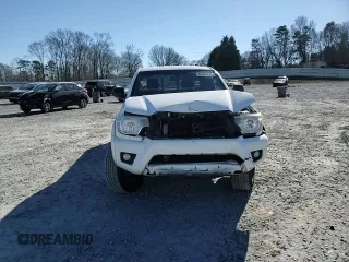 2012 Toyota Tacoma PreRunner z VIN 5TFTU4GNXCX018348, wystawiony jako Copart lot #88088425 z przebiegiem 77 653 mil mil oraz Szkoda całkowita • Salvage title. Historia ofert i sprzedaży dostępna na DreamBid. Obrazek 10.
