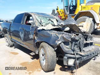 2014 Ram 1500 Sport z VIN 1C6RR7MT4ES297187, wystawiony jako IAAI lot #42238882 z przebiegiem 170 781 mil mil oraz . Historia ofert i sprzedaży dostępna na DreamBid. Obrazek 1.