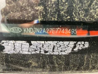 2014 Kia Soul with VIN KNDJN2A27E7743495, listed as a Copart auction lot 77397004 with 111,617 mi miles and Salvage Title. Bid and sale history available at carsss.com. Image 14.