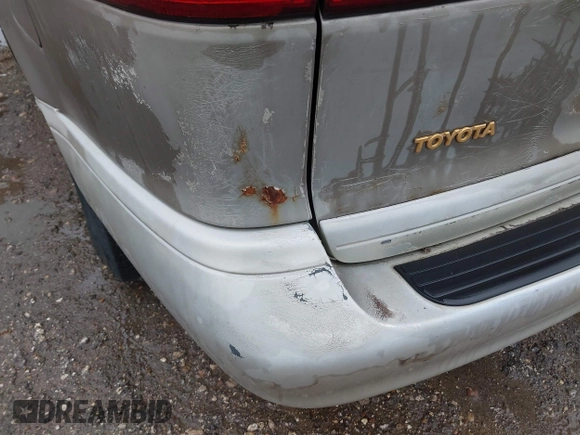 1998 Toyota Sienna LE с VIN 4T3ZF13C0WU032131, выставлен на аукционе IAAI как лот 42196782 с пробегом Не указан миль и . История ставок и продаж доступна на DreamBid. Изображение 6.