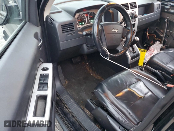 2008 Jeep Patriot Limited with VIN 1J8FT48W48D784052, listed as a Copart auction lot 84466004 with 124,667 mi miles and Salvage Title. Bid and sale history available at DreamBid. Image 8.