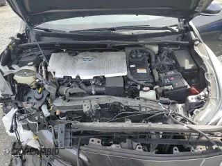 2020 Toyota Prius LE with VIN JTDL9RFU3L3013121, listed as a Copart auction lot 52423385 with 75,229 mi miles and Salvage title. Bid and sale history available at DreamBid. Image 12.