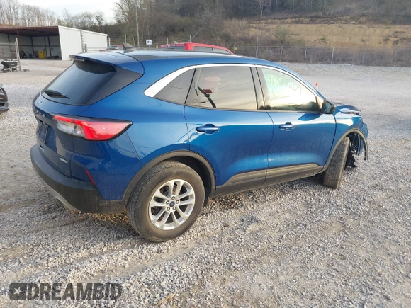 2022 Ford Escape SE with VIN 1FMCU9G64NUA65087, listed as a IAAI auction lot 41807209 with 15,114 mi miles. Bid and sale history available at carsss.com. Image 4.