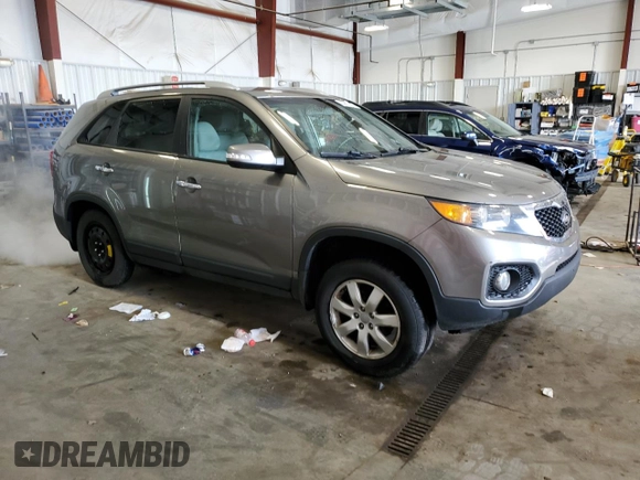 2012 Kia Sorento LX with VIN 5XYKT3A68CG249116, listed as a Copart auction lot 53667345 with 100,036 mi miles and Clean Title. Bid and sale history available at DreamBid. Image 4.