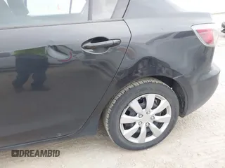 2013 Mazda 3 i SV with VIN JM1BL1TGXD1716628, listed as a IAAI auction lot 41954693 with 184,031 mi miles. Bid and sale history available at carsss.com. Image 12.