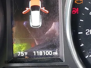 2018 Hyundai Santa Fe 2.0T z VIN 5NMZUDLA3JH057978, wystawiony jako IAAI lot #41930580 z przebiegiem 118 100 mil mil oraz . Historia ofert i sprzedaży dostępna na DreamBid. Obrazek 15.