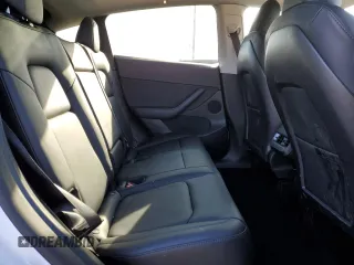2022 Tesla Model Y Long Range z VIN 7SAYGDEE1NF435518, wystawiony jako Copart lot #48848535 z przebiegiem 41 586 mil mil oraz Szkody całkowita. Historia ofert i sprzedaży dostępna na DreamBid. Obrazek 11.