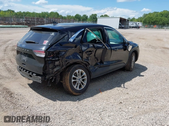 2022 Ford Escape SE z VIN 1FMCU0G60NUA99216, wystawiony jako IAAI lot #42527272 z przebiegiem 75 939 mil mil oraz . Historia ofert i sprzedaży dostępna na DreamBid. Obrazek 4.